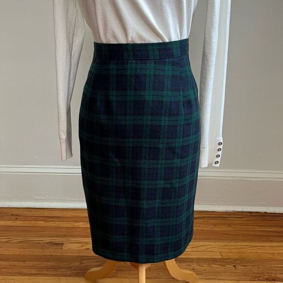Vintage BRIGGS Wool Tartan Plaid High Waist Green and Blue Made in USA Skirt 10P - Picture 5 of 11
